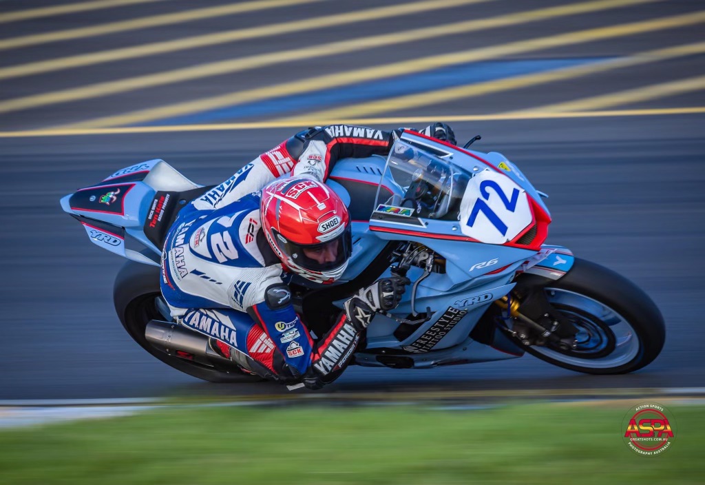 Avion Australia sponsors Superbike Racer Ben Baker